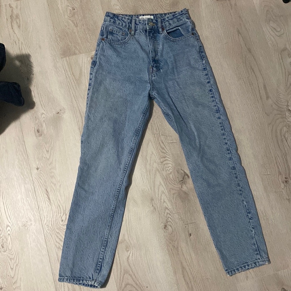 Zara High Waisted Mom Jeans